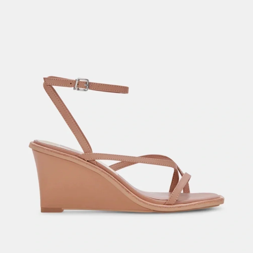 *Dolce Vita Cream Sandals 10M Leather Tan Stylish Wedge 10M